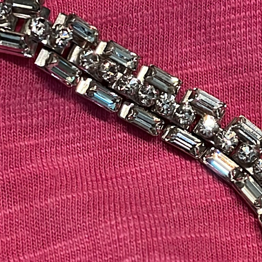 Authentic Vintage Art Deco Prong Set Rhinestone Choker Necklace - 13”